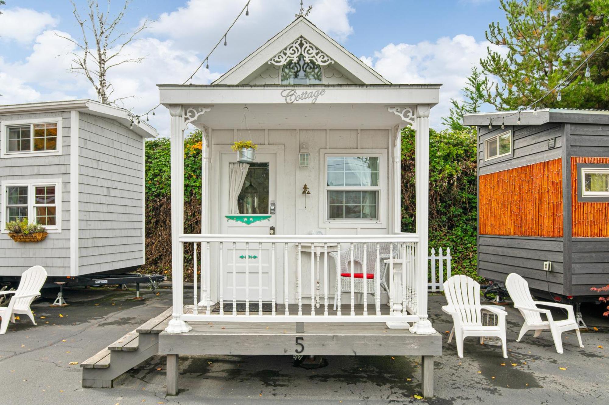 Tiny Digs - Hotel Of Tiny Houses بورتلاند الغرفة الصورة
