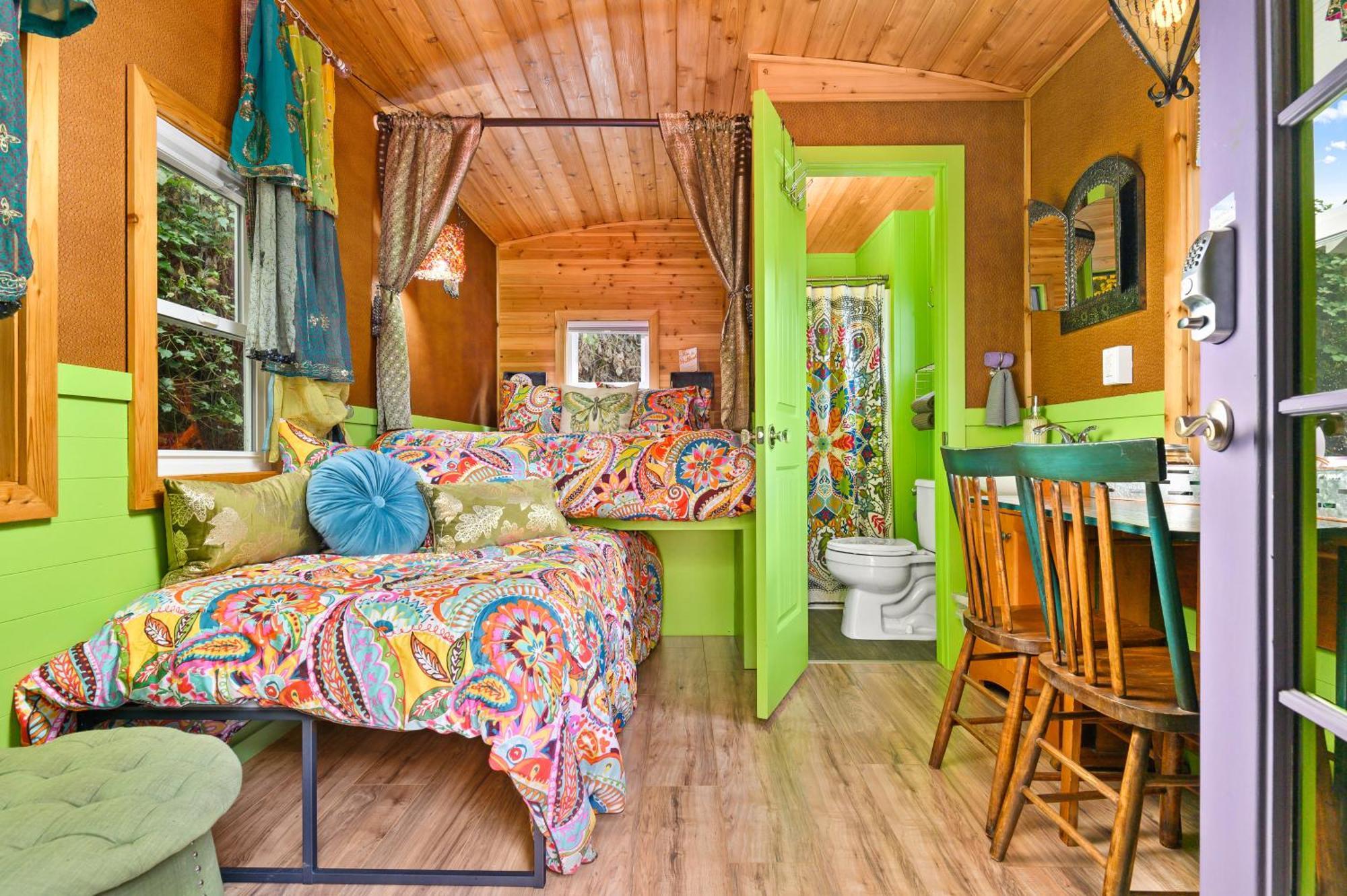 Tiny Digs - Hotel Of Tiny Houses بورتلاند الغرفة الصورة
